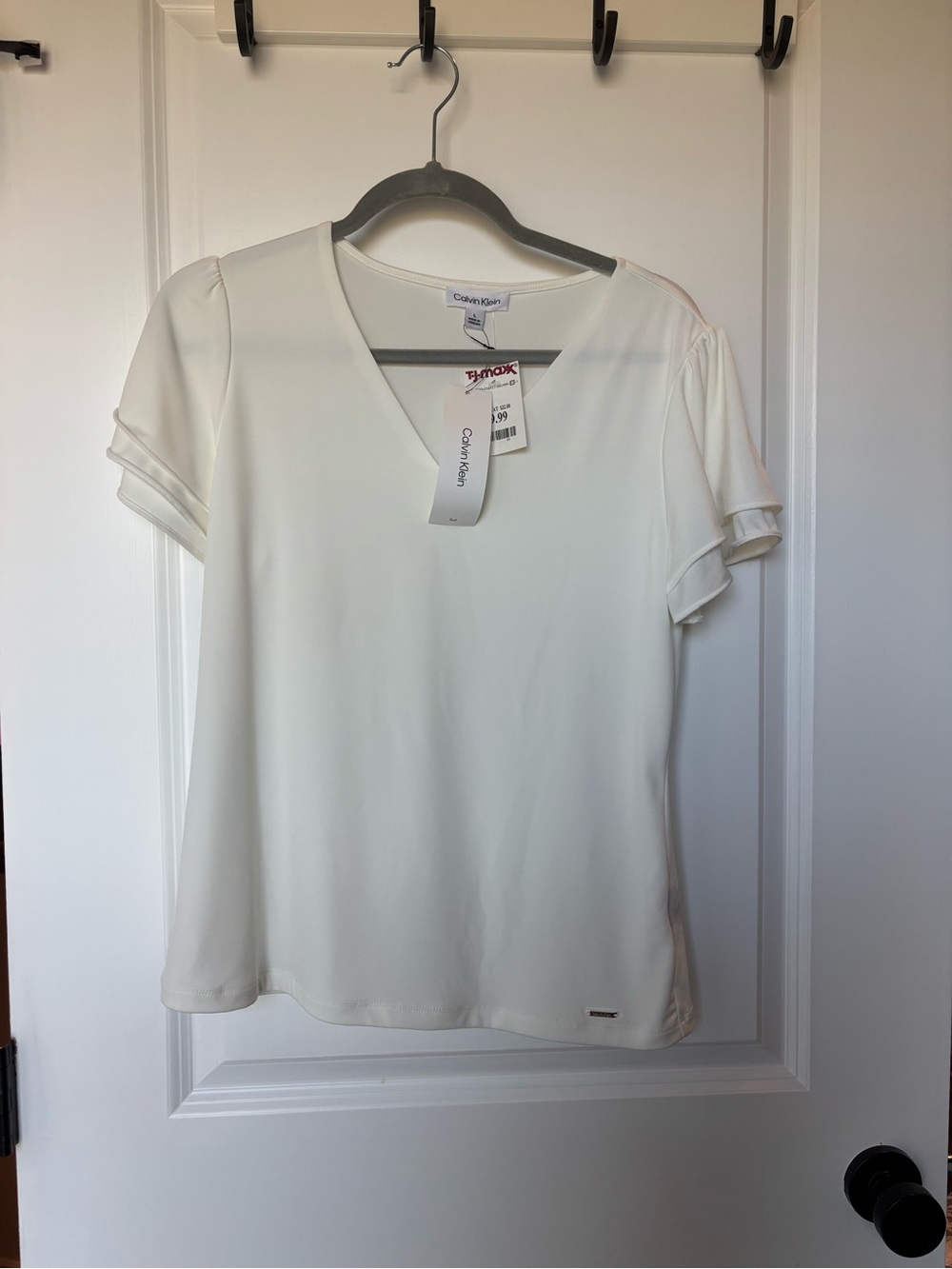 Calvin Klein Cream V-Neck Short Flutter Sleeve Blouse